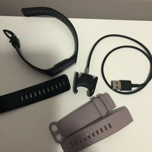 Fitbit Charge 4 Excellent condition works perfectly